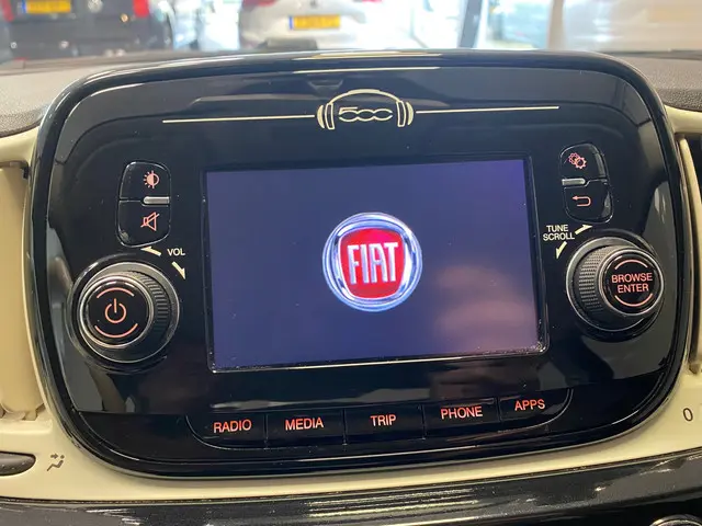 Fiat 500 1.2 Young | AIRCO | CRUISE | LM VELGEN | 2019 Benzine 26