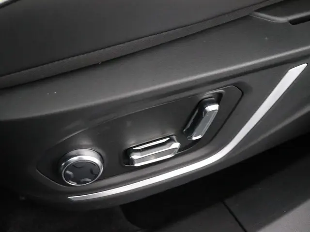 Lynk & Co 01 1.5 More 2025 Hybride Benzine 16