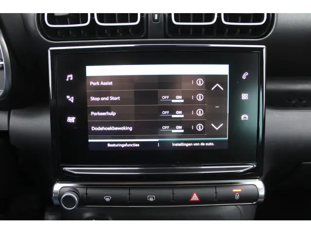 Citroën C3 Aircross 1.2 PureTech S&S Shine 2020 Benzine 22