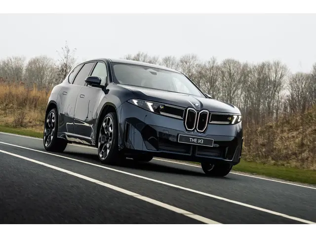 BMW iX3 50 xDrive 2026 Elektrisch 56