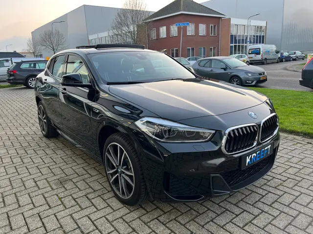 BMW X2 xDrive25e High Executive 2022 Hybride Benzine 5