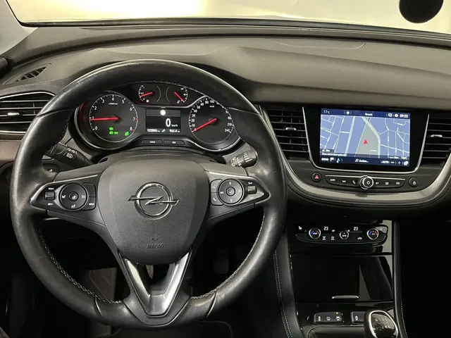 Opel Grandland X 1.2 Turbo Innovation 2019 Benzine 19