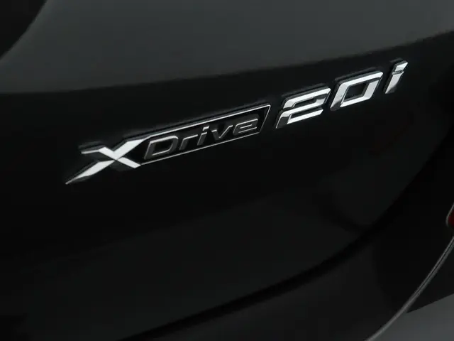 BMW X3 xDrive20i Business Edition Plus 2021 Benzine 34
