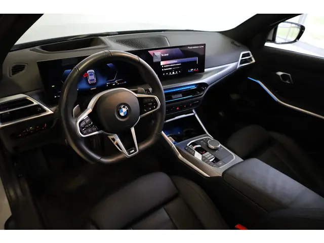 BMW 3 Serie Touring 320i 2025 Benzine 7
