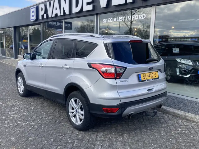 Ford Kuga 1.5 EcoBoost Trend Ultimate 2018 Benzine 12