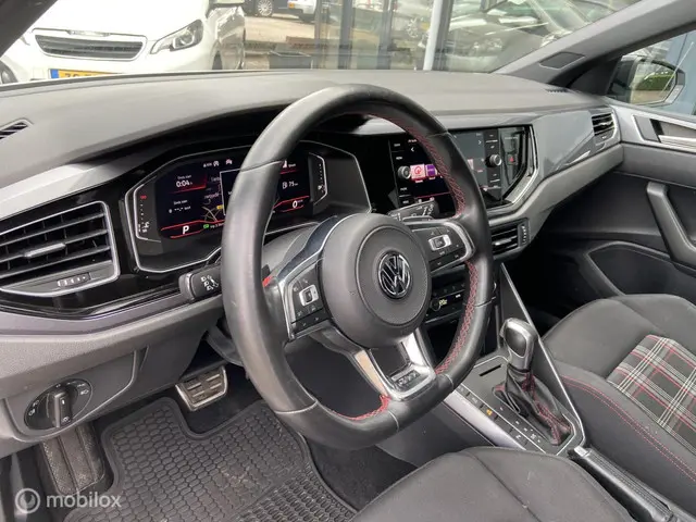 Volkswagen Polo 2.0 TSI GTI 2019 Benzine 23