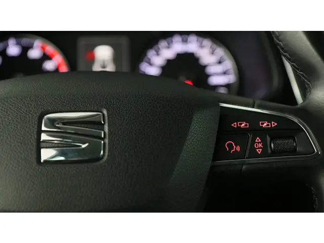 SEAT Leon ST 1.0 EcoTSI 115pk Style Connect 2016 Benzine 22
