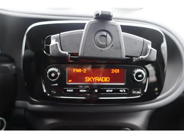 Smart Forfour 1.0 Turbo Pure 2015 Benzine 23