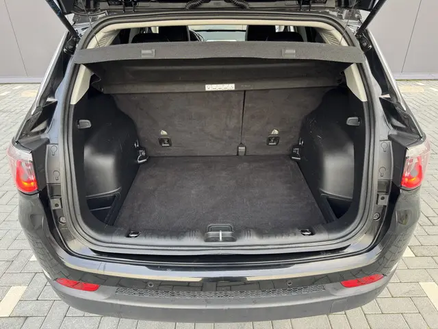 Jeep Compass 1.4 MultiAir Longitude 2018 Benzine 16