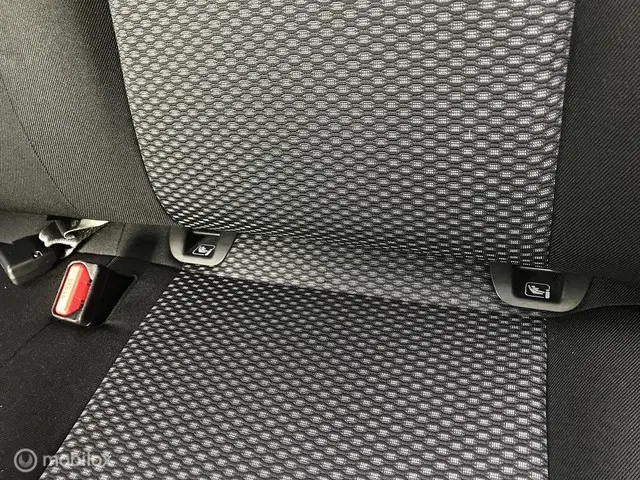 Suzuki Vitara 1.6 Comfort 2018 Benzine 11
