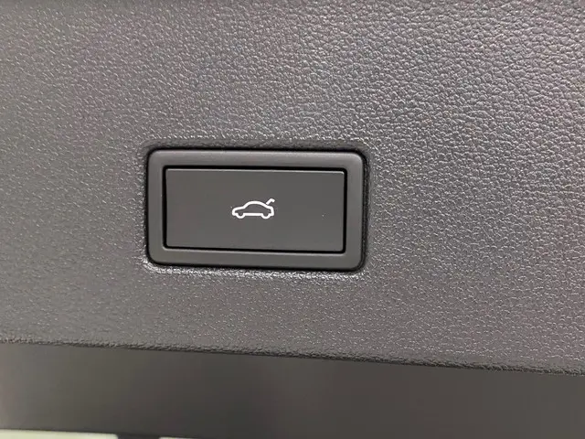 Volkswagen T-Roc 1.5 TSI R-Line Edition 2025 Benzine 37