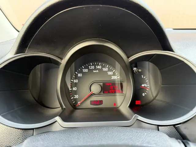 Kia Picanto 1.0 CVVT Airco 2012 Benzine 35