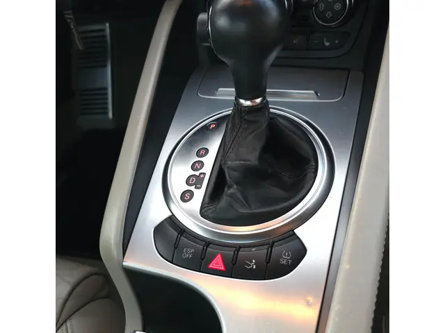 Audi TT 2.0 T TTS 2013 Benzine 4