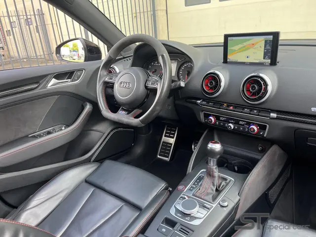 Audi RS3 2.5 TFSI RS3 quattro|Pano|full 2015 Benzine 13