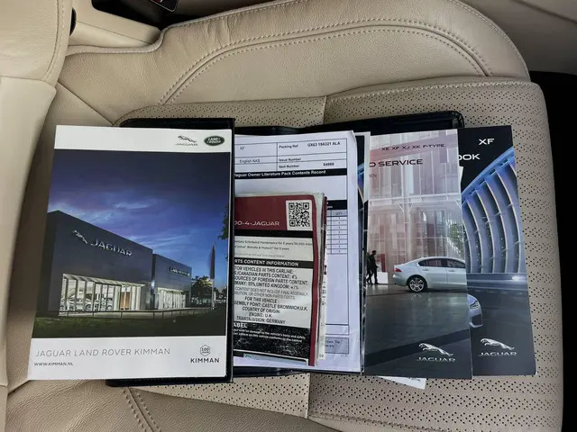 Jaguar XF 3.0 Portfolio AWD 2016 Benzine 19