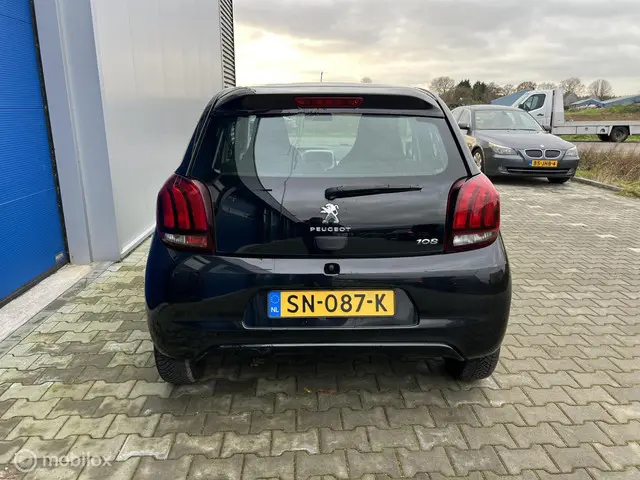 Peugeot 108 1.0 e-VTi Active TOP! 2018 Benzine 10
