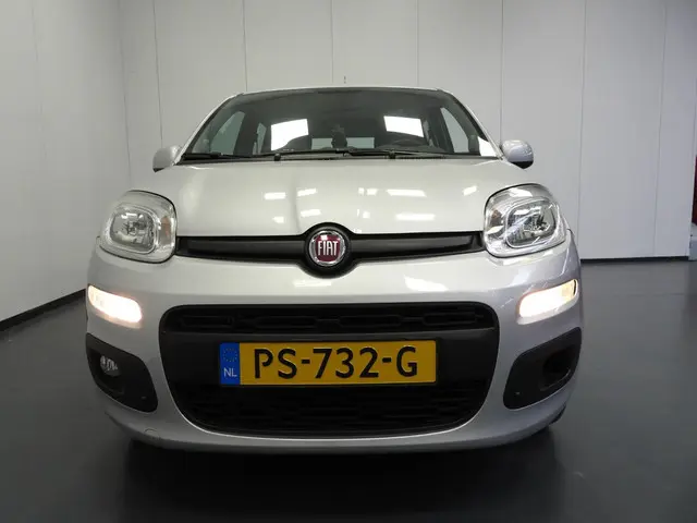 Fiat Panda 0.9 TwinAir Lounge 2017 Benzine 20