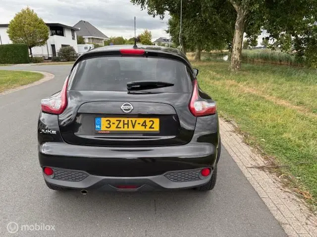 Nissan Juke 1.6 Connect Edition 2015 Benzine 8