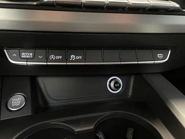 Audi A5 Coupé 2.0 TFSI 3x S-Line 2017 Benzine 32