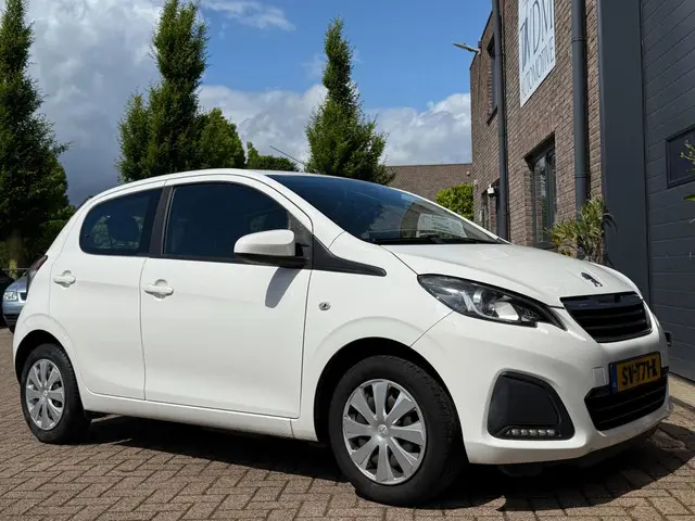 Peugeot 108 1.0 e-VTi Envy AIRCO|5-DEURS 2017 Benzine 18