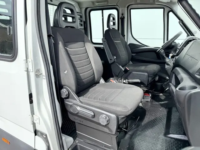 Iveco Daily 35C16 3.0 2023 Diesel 10
