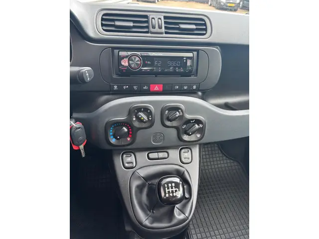 Fiat Panda 1.0 Hybrid 2022 Hybride Benzine 7