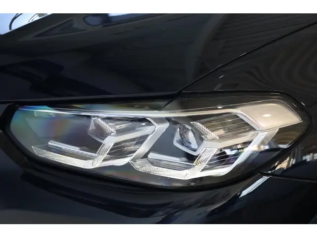 BMW X3 xDrive30e 2024 Hybride Benzine 34