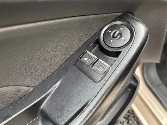 Ford Fiesta 1.0 Style 5 DEURS AIRCO NAVI 2016 Benzine 9