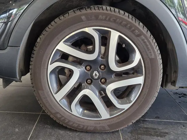 Renault Captur 1.2 TCe 120 EDC Dynamique 2013 Benzine 20