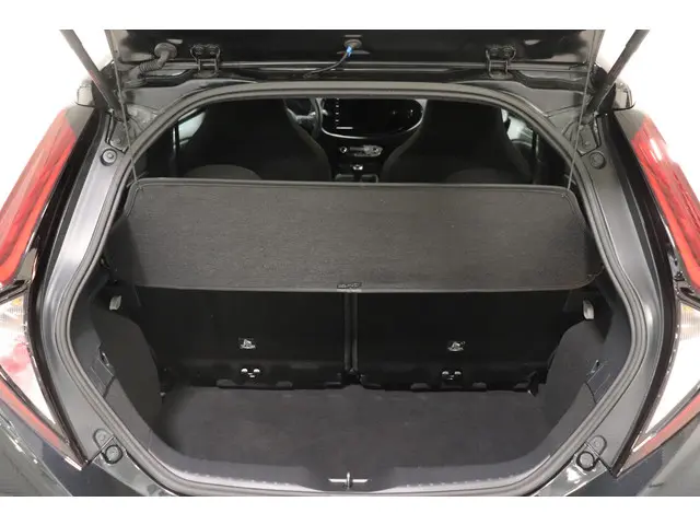 Toyota Aygo X 1.0 VVT-i Envy, 2024 Benzine 11