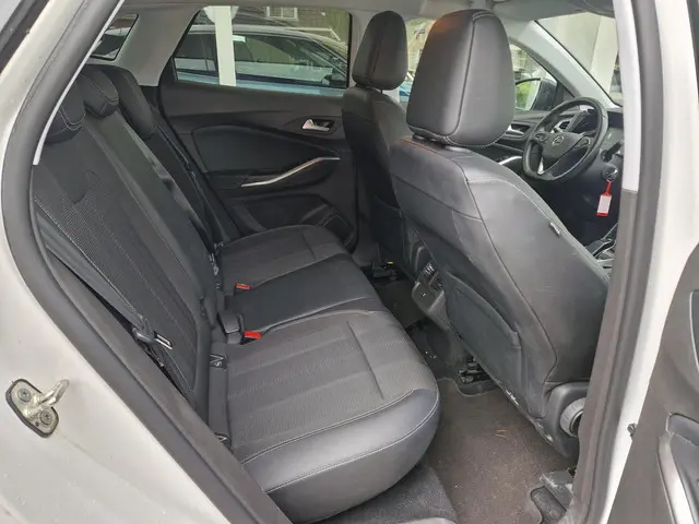 Opel Grandland 1.2 Turbo Business Elegance 2023 Benzine 11