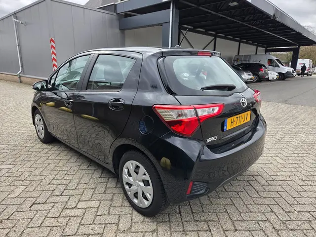 Toyota Yaris 1.5 VVT-i Active 2020 Benzine 4