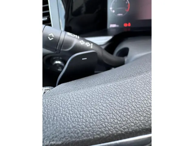 Opel Grandland 1.2 Turbo Hybrid Ultimate 2024 Benzine 36