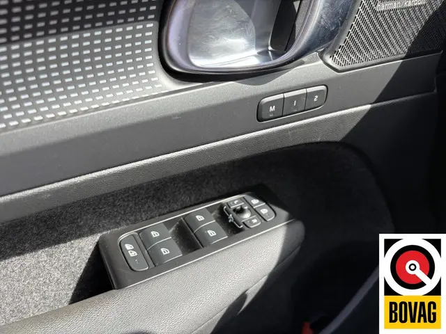 Volvo XC40 Recharge Twin Plus 2022 Elektrisch 10
