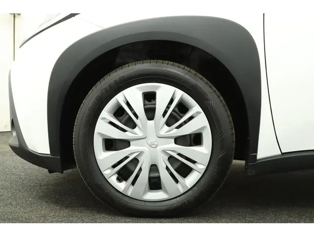 Toyota Aygo X 1.0 VVT-i MT Play 2024 Benzine 37