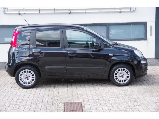 Fiat Panda 0.9 TwinAir Lounge 2013 Benzine 12