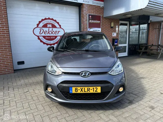 Hyundai i10 1.0i i-Motion Comfort 2014 Benzine 4
