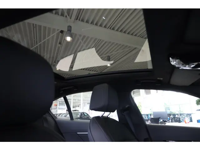 BMW i5 eDrive40 2025 Elektrisch 32