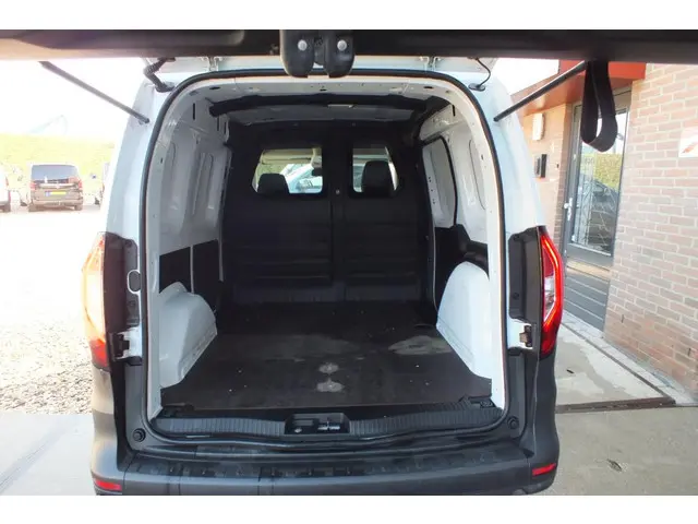 Renault Kangoo 1.5 Blue dCi 75 Comfort L1 2023 Diesel 7