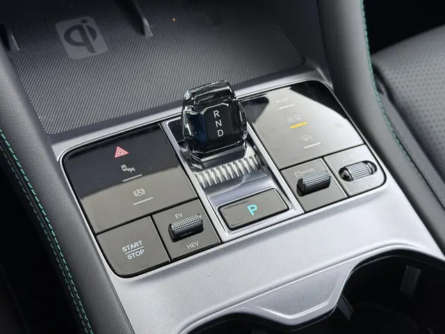 BYD SEAL U 1.5 DM-i FWD Boost 2025 Hybride Benzine 42