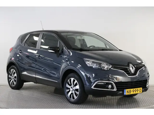 Renault Captur 1.2 TCe Limited 120 PK. 2017 Benzine 30