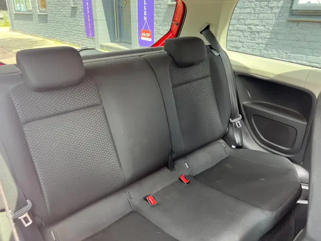 SEAT Mii 1.0 Style Sport airco navi 2012 Benzine 6