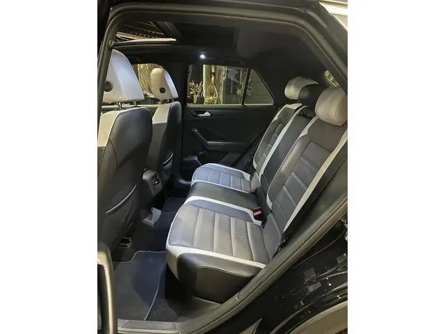 Volkswagen T-Roc 2.0 TSI 4Motion|PANO|BOMVOL 2018 Benzine 25