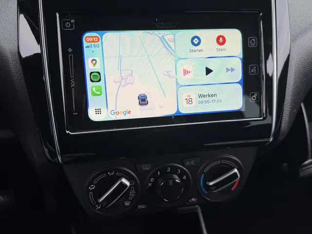 Suzuki Swift 1.2 SELECT 2019 Benzine 23