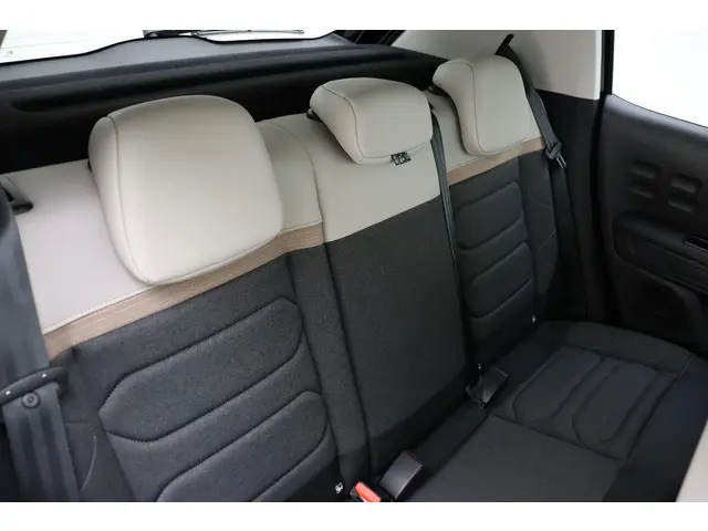 Citroën C3 1.2 PureTech Max 2024 Benzine 15