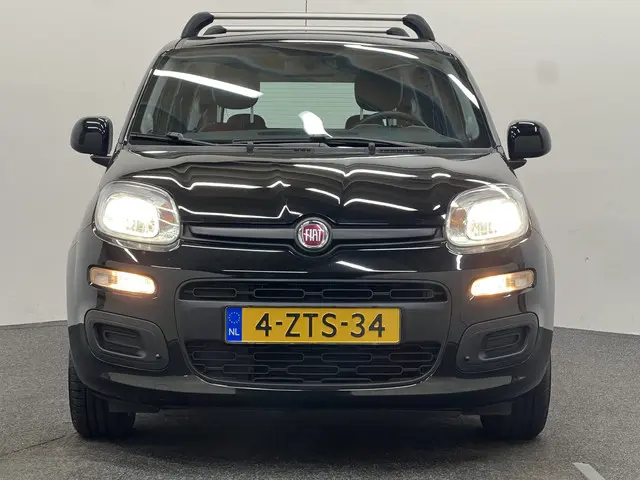 Fiat Panda 0.9 TwinAir Edizione Cool 2015 Benzine 23