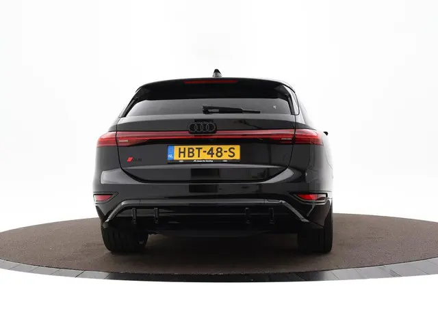 Audi A6 Avant e-tron S Edition 367pk 2025 Elektrisch 29