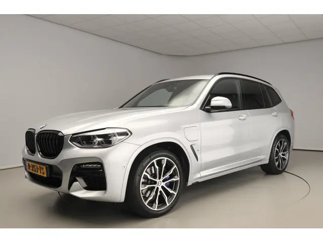 BMW X3 xDrive30e 2020 Hybride Benzine 44