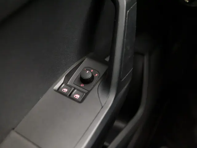 SEAT Ibiza 1.0 TSI Sport 2018 Benzine 23