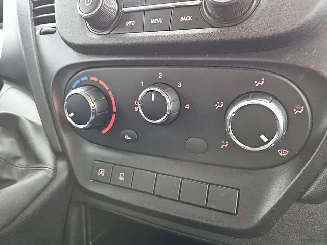 Iveco Daily 35S12 2020 Diesel 10